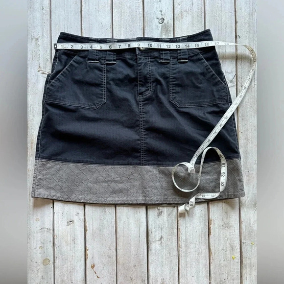 Aventura | a line | grey | blue | button fly | pocket | skirt | size 8 - Picture 4 of 11